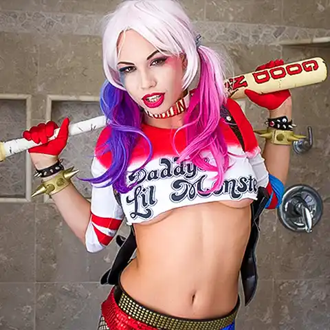 Cosplay VR Videos